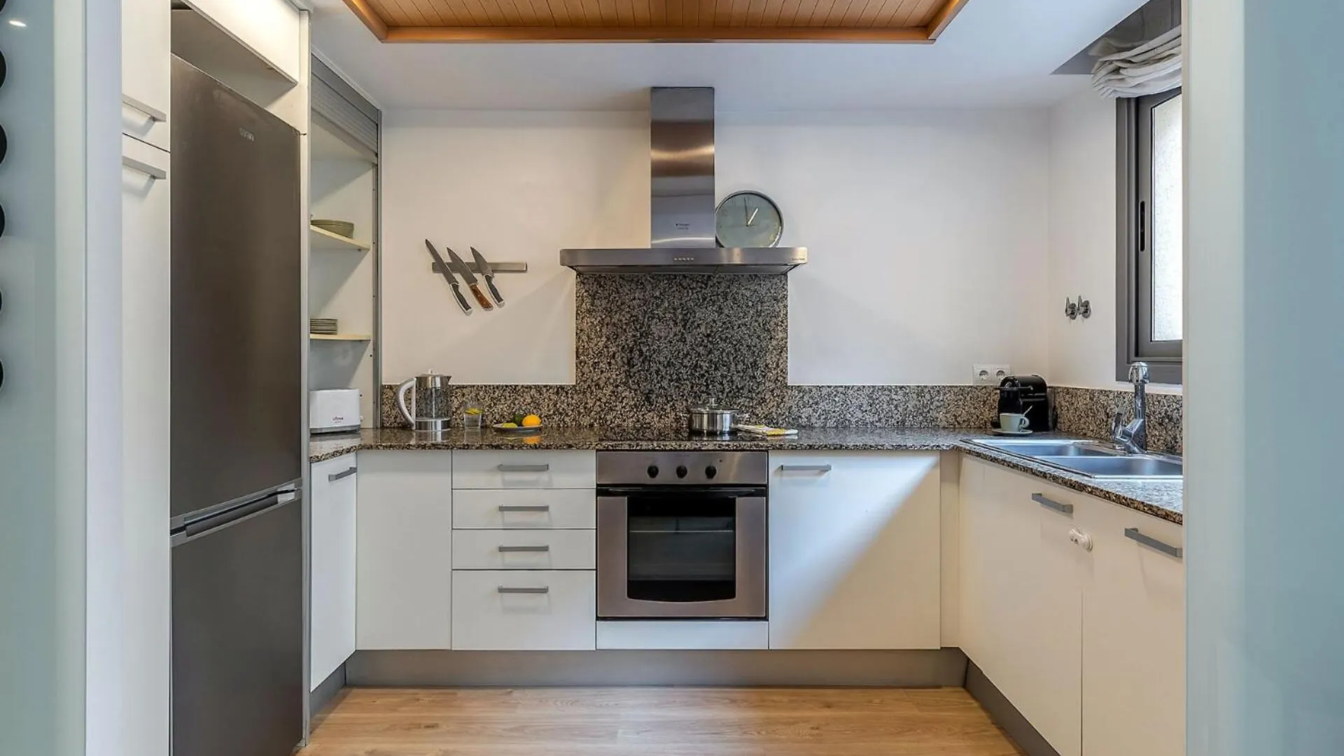 Apartamento 4068 - Ab Les Corts Bii Barcelona España