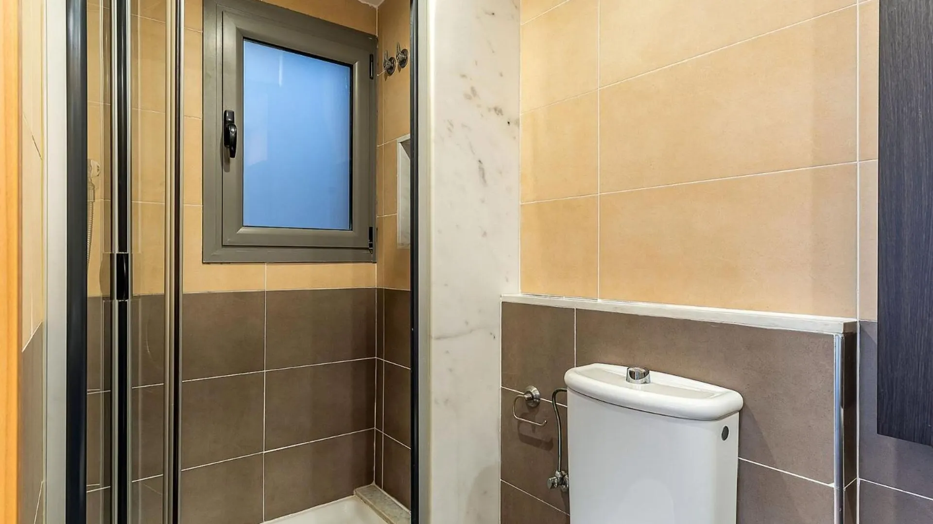 Apartamento 4068 - Ab Les Corts Bii Barcelona España